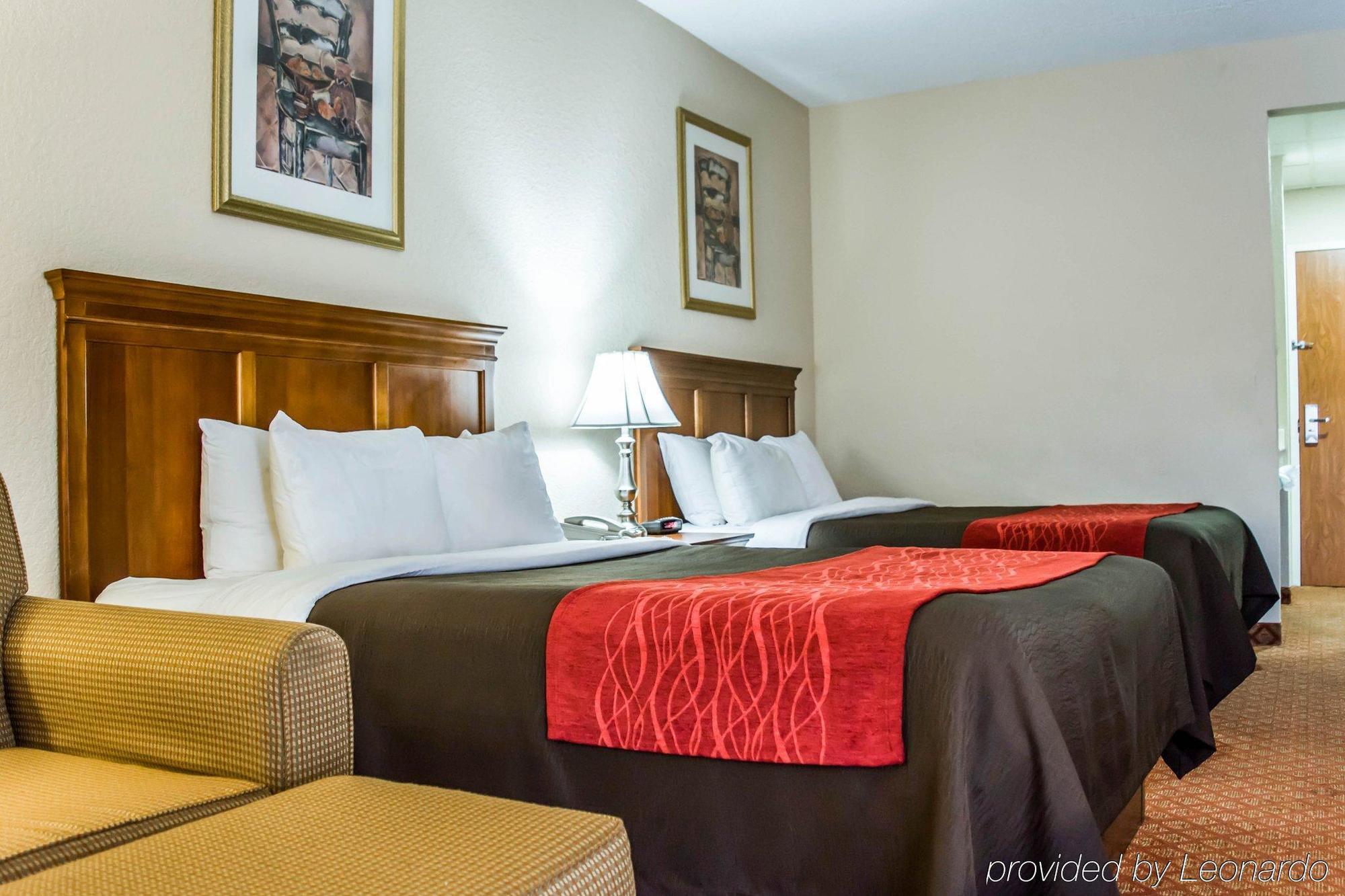 Baymont By Wyndham Bonita Springs Hotell Eksteriør bilde
