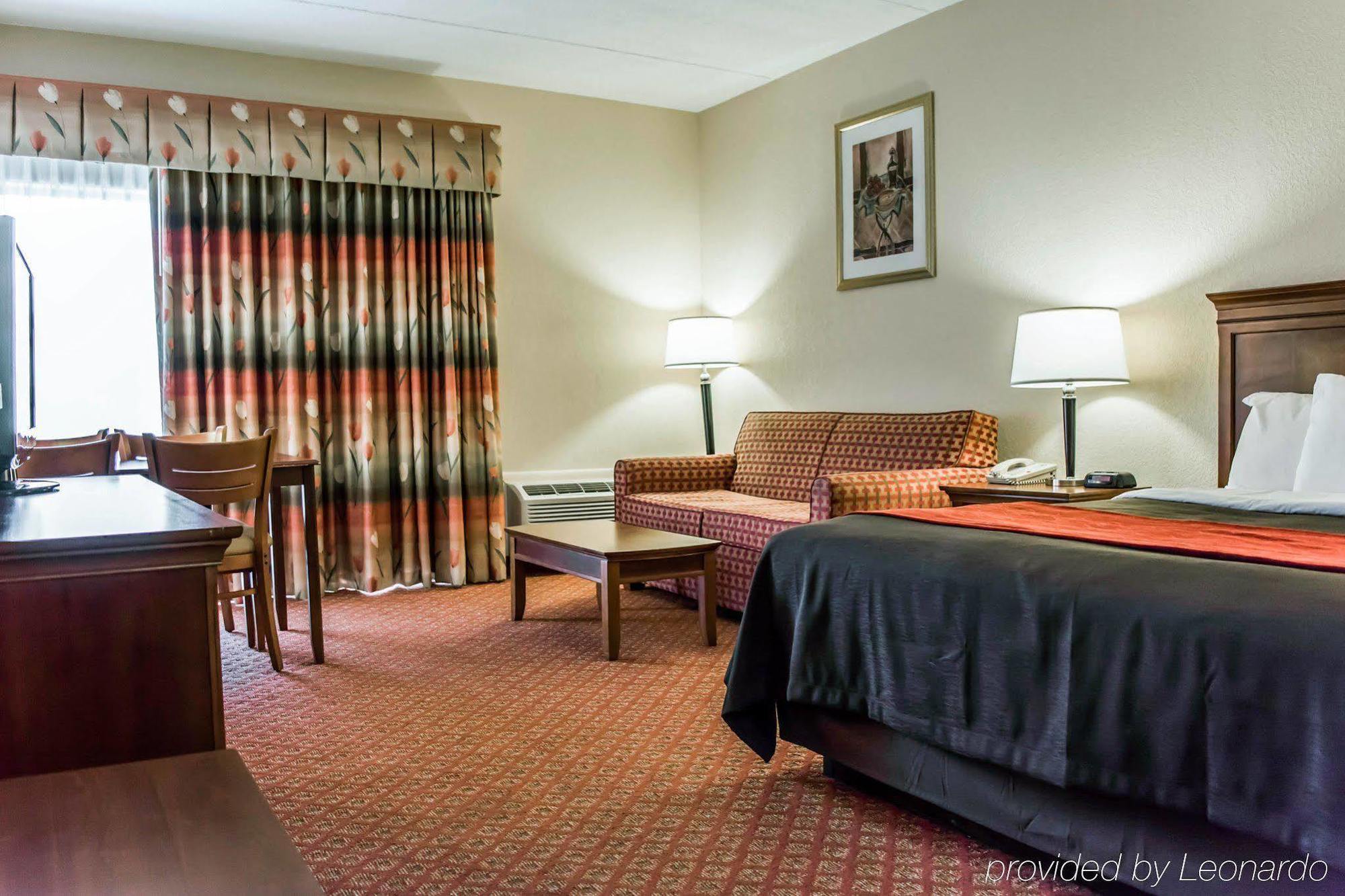 Baymont By Wyndham Bonita Springs Hotell Eksteriør bilde