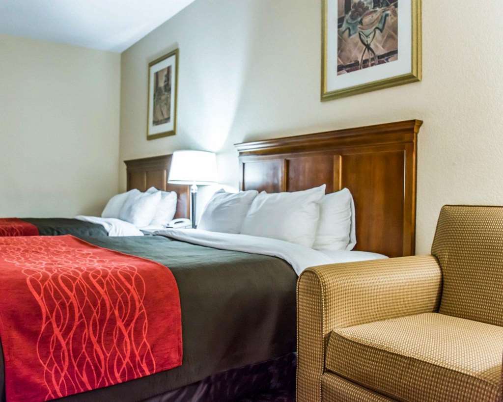 Baymont By Wyndham Bonita Springs Hotell Rom bilde